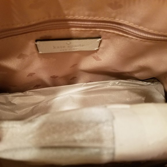 Christmas gift idea kate spade authentic handbag - Picture 3 of 14